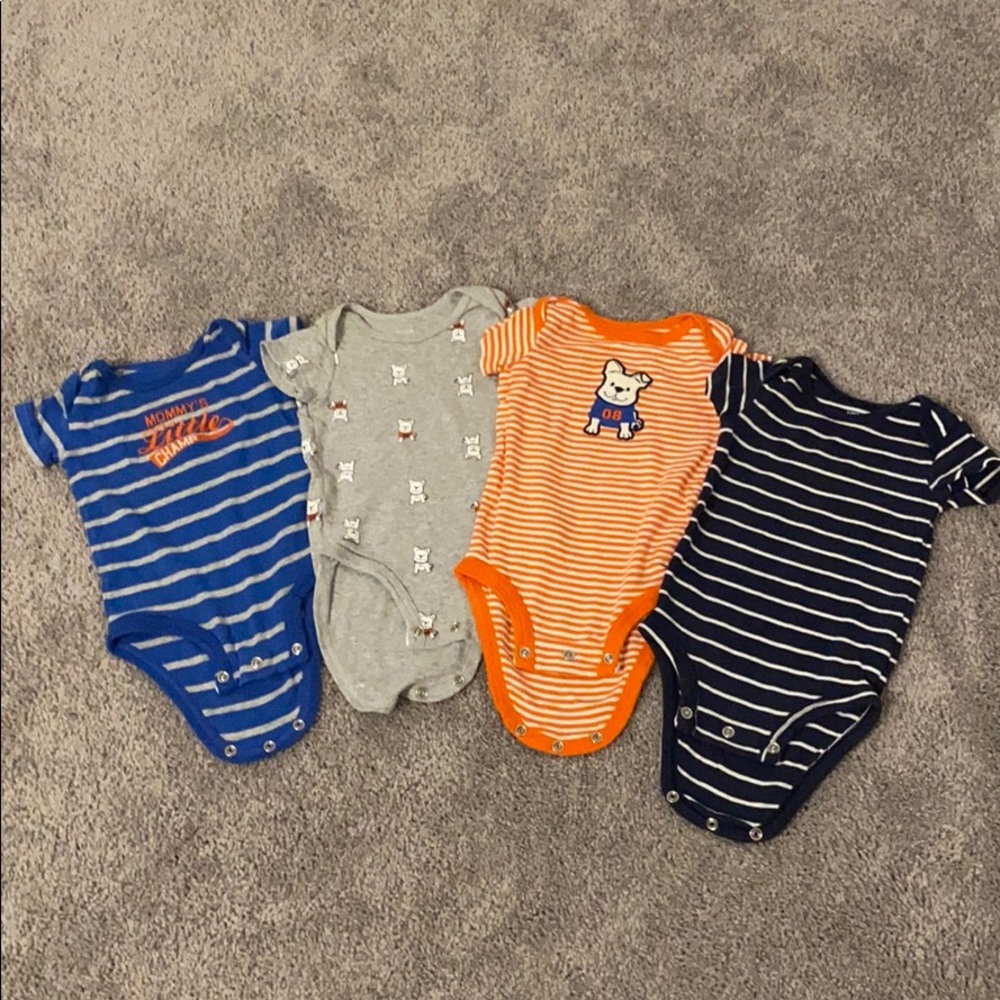4 puppy themed onesie bodysuits
